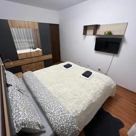 Vip Belvedere Club Apartmán